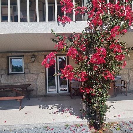 Casas Da Tapada Briteiros Casa Das Cortes غيمارايش المظهر الخارجي الصورة